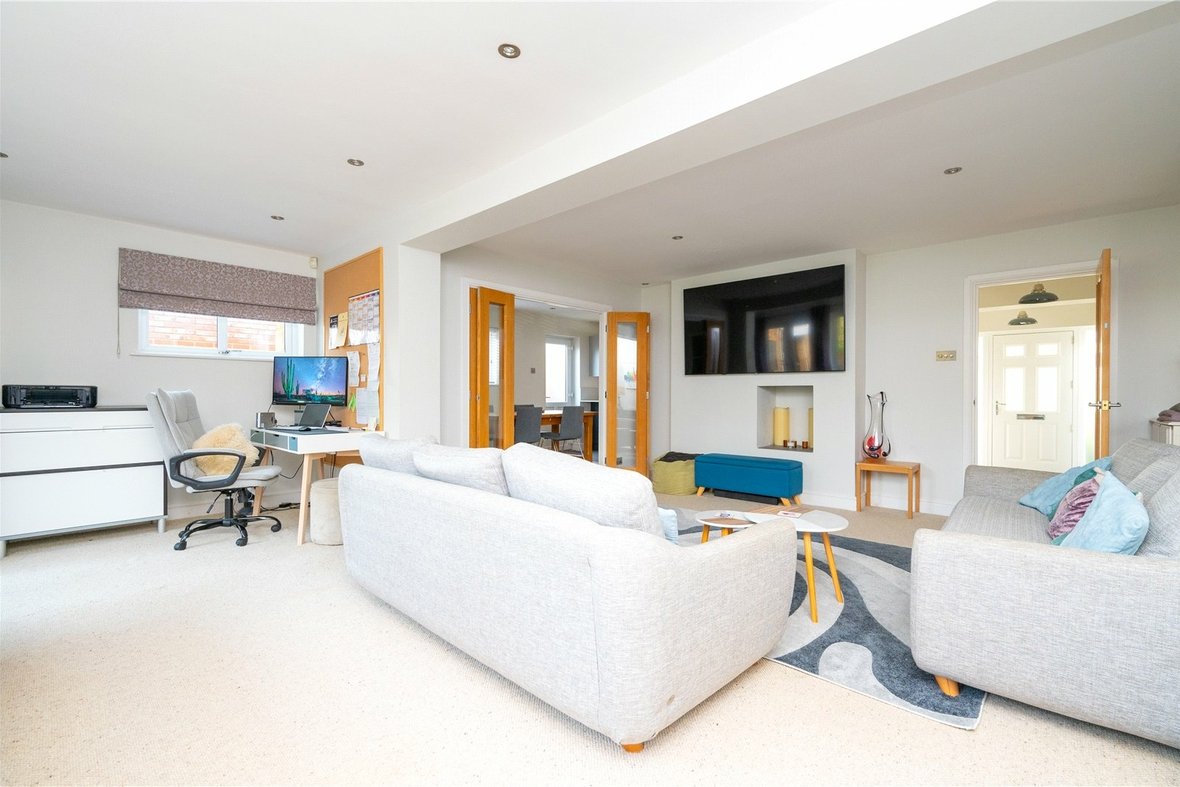 4 Bedroom House For SaleHouse For Sale in Sandpit Lane, St. Albans, Hertfordshire - View 13 - Collinson Hall