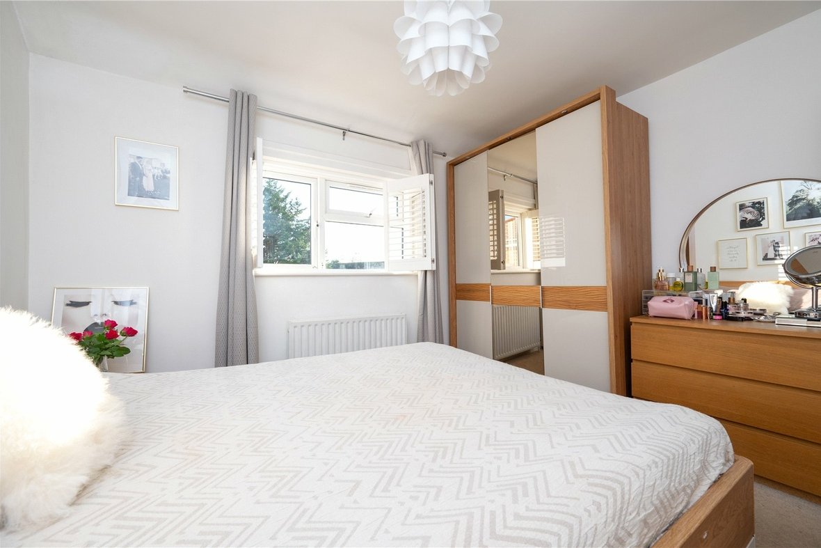 2 Bedroom House For SaleHouse For Sale in Cavan Drive, St. Albans, Hertfordshire - View 9 - Collinson Hall