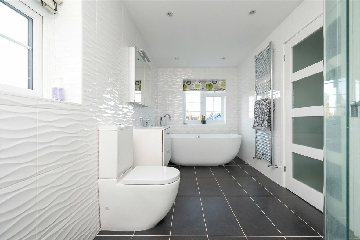 3 Bedroom House New InstructionHouse New Instruction in Watford Road, St. Albans, Hertfordshire - View 10 - Collinson Hall