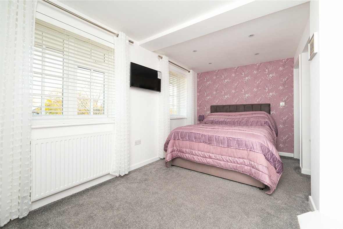 3 Bedroom House New InstructionHouse New Instruction in Watford Road, St. Albans, Hertfordshire - View 19 - Collinson Hall