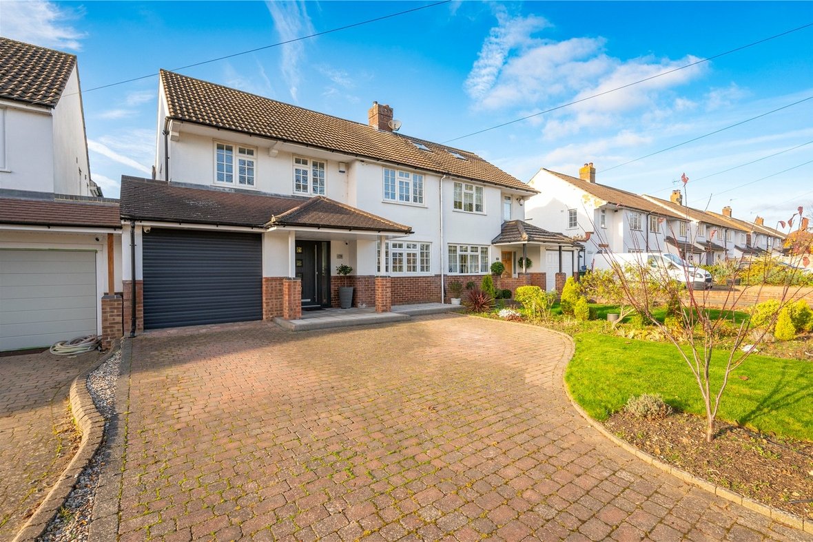 3 Bedroom House New InstructionHouse New Instruction in Watford Road, St. Albans, Hertfordshire - View 27 - Collinson Hall