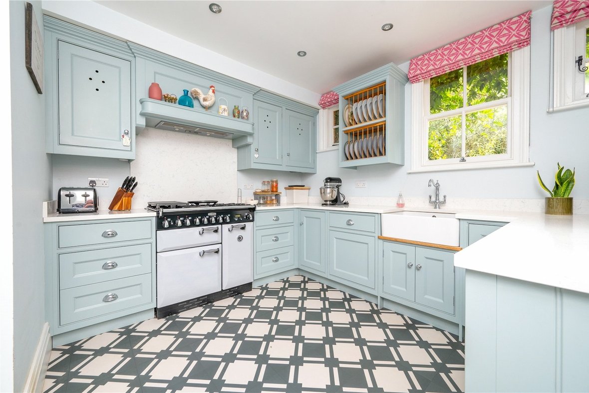 5 Bedroom House New InstructionHouse New Instruction in Selby Avenue, St. Albans, Hertfordshire - View 4 - Collinson Hall