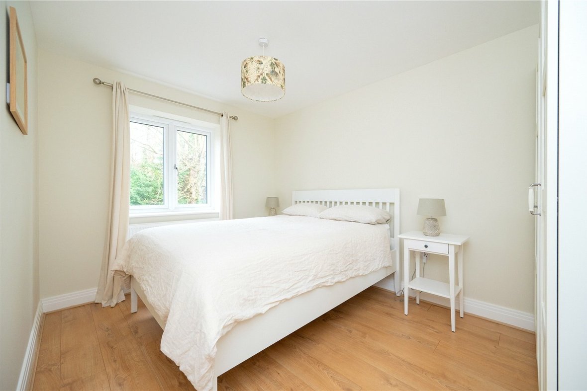 4 Bedroom House To LetHouse To Let in Wain Close, St. Albans, Hertfordshire - View 15 - Collinson Hall