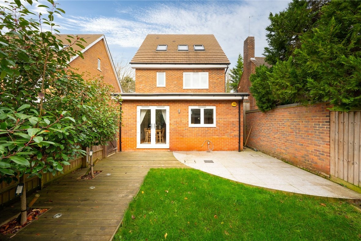 4 Bedroom House To LetHouse To Let in Wain Close, St. Albans, Hertfordshire - View 5 - Collinson Hall