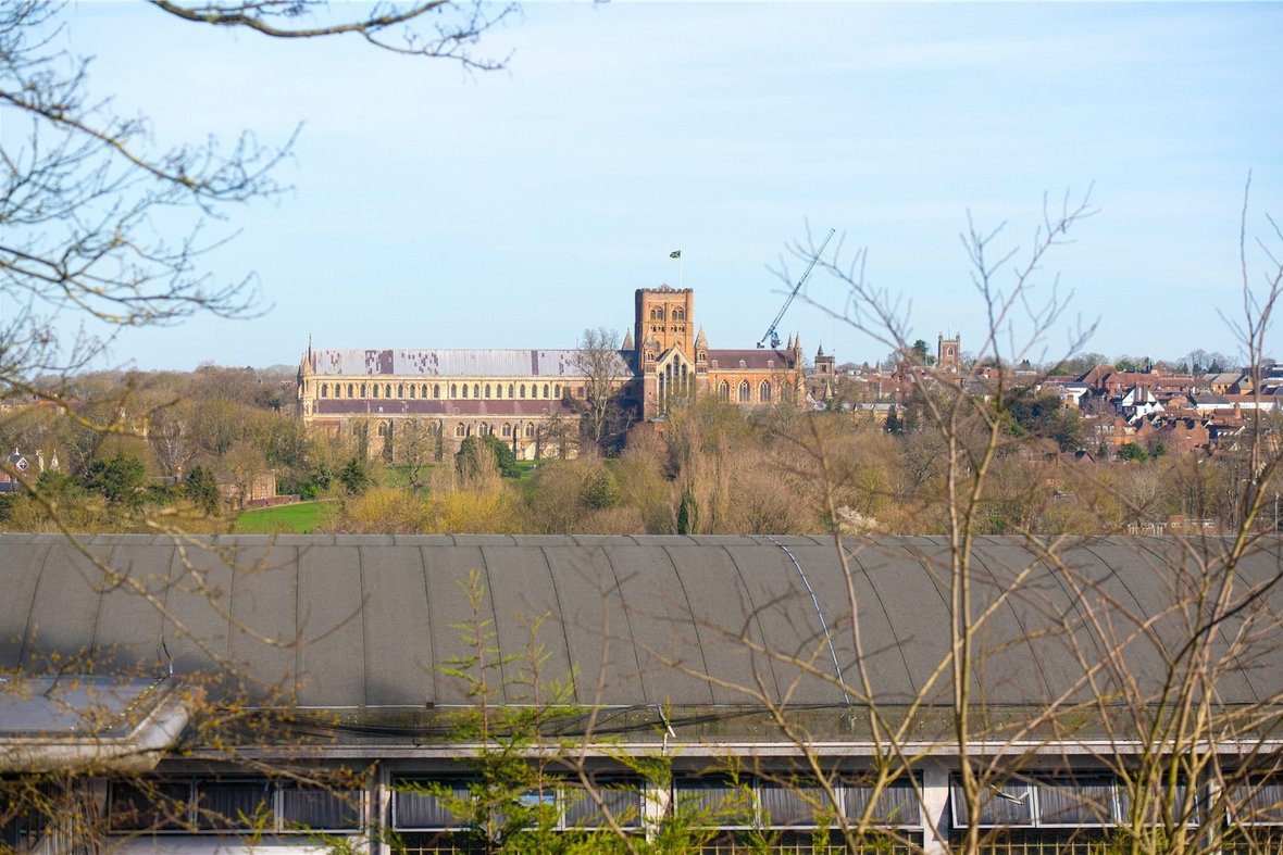 2 Bedroom House New InstructionHouse New Instruction in Havercroft Close, St. Albans, Hertfordshire - View 10 - Collinson Hall