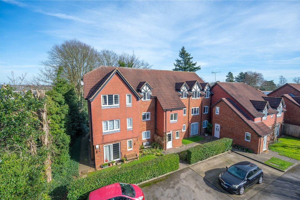 2 Bedroom House New InstructionHouse New Instruction in Havercroft Close, St. Albans, Hertfordshire - View 13 - Collinson Hall