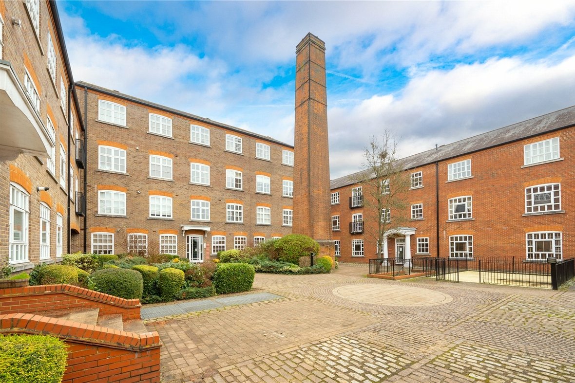 2 Bedroom Apartment New InstructionApartment New Instruction in Milliners Court, Lattimore Road, St. Albans - View 11 - Collinson Hall