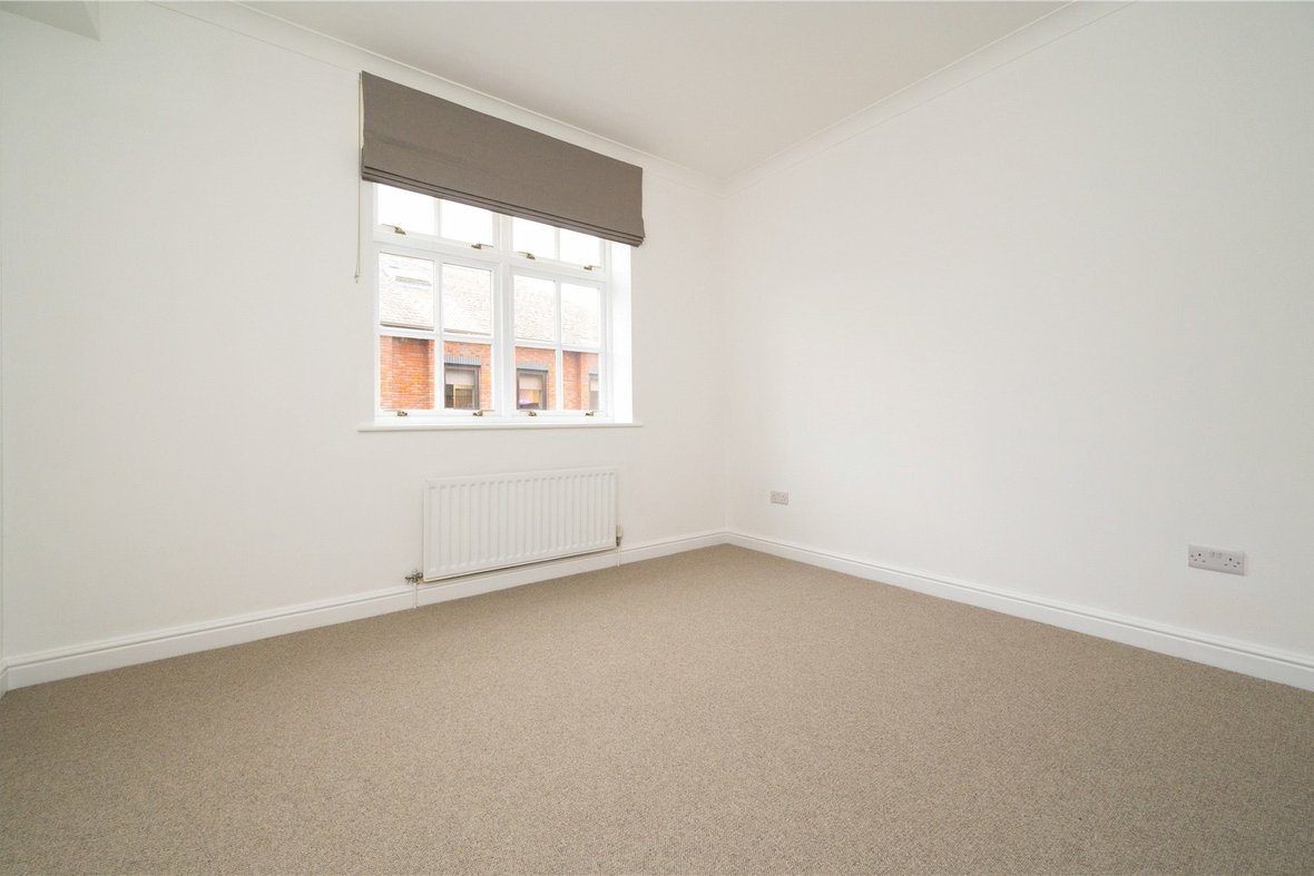 2 Bedroom Apartment New InstructionApartment New Instruction in Milliners Court, Lattimore Road, St. Albans - View 14 - Collinson Hall