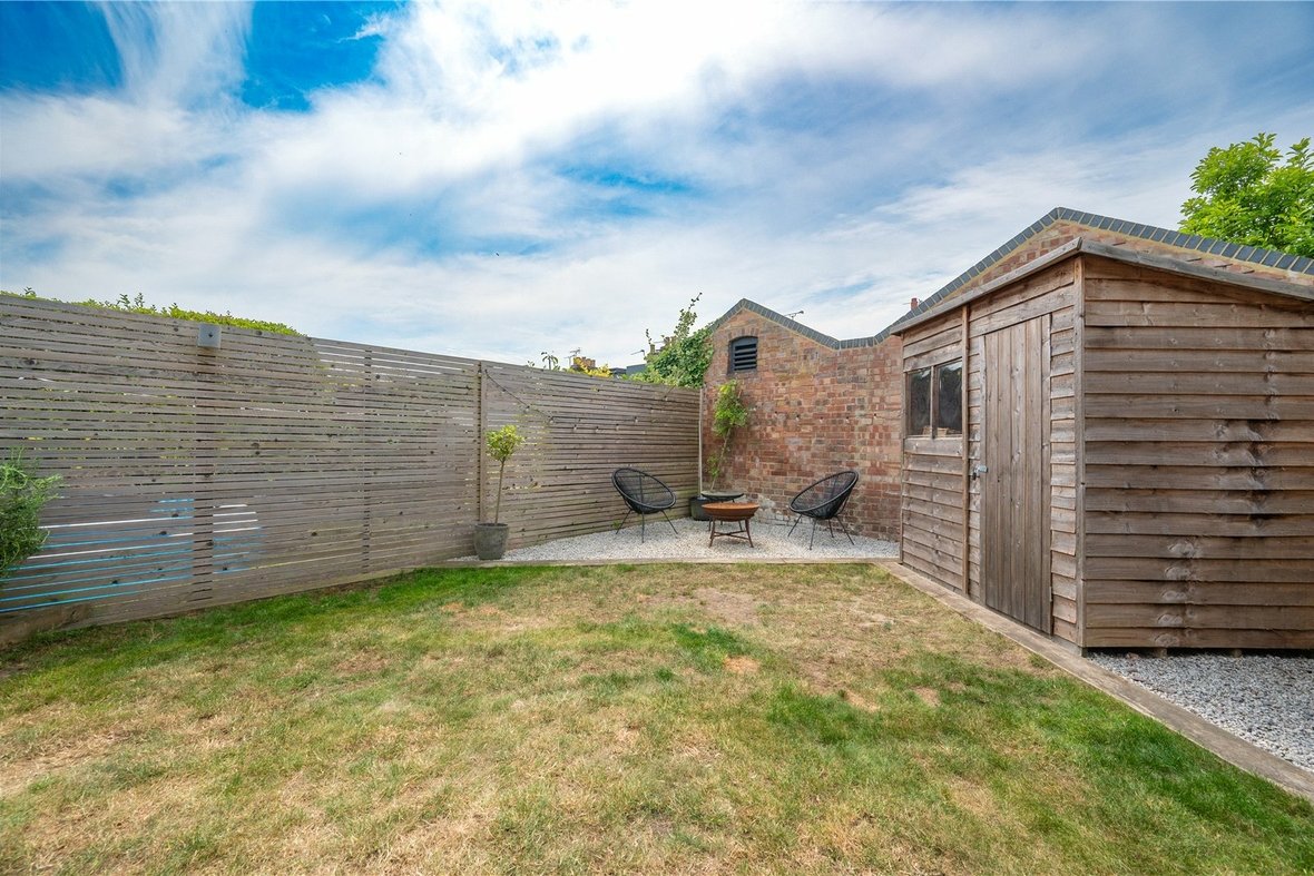 3 Bedroom House Sold Subject to ContractHouse Sold Subject to Contract in Cavendish Road, St. Albans, Hertfordshire - View 18 - Collinson Hall