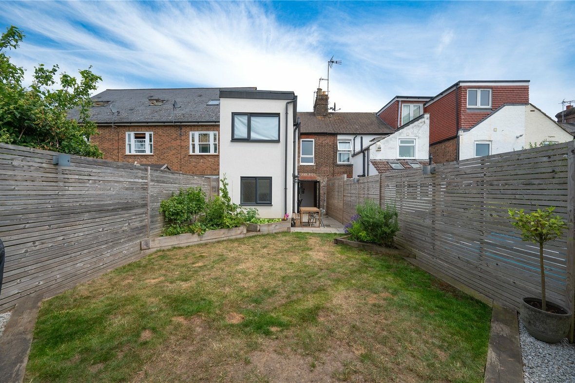 3 Bedroom House Sold Subject to ContractHouse Sold Subject to Contract in Cavendish Road, St. Albans, Hertfordshire - View 19 - Collinson Hall