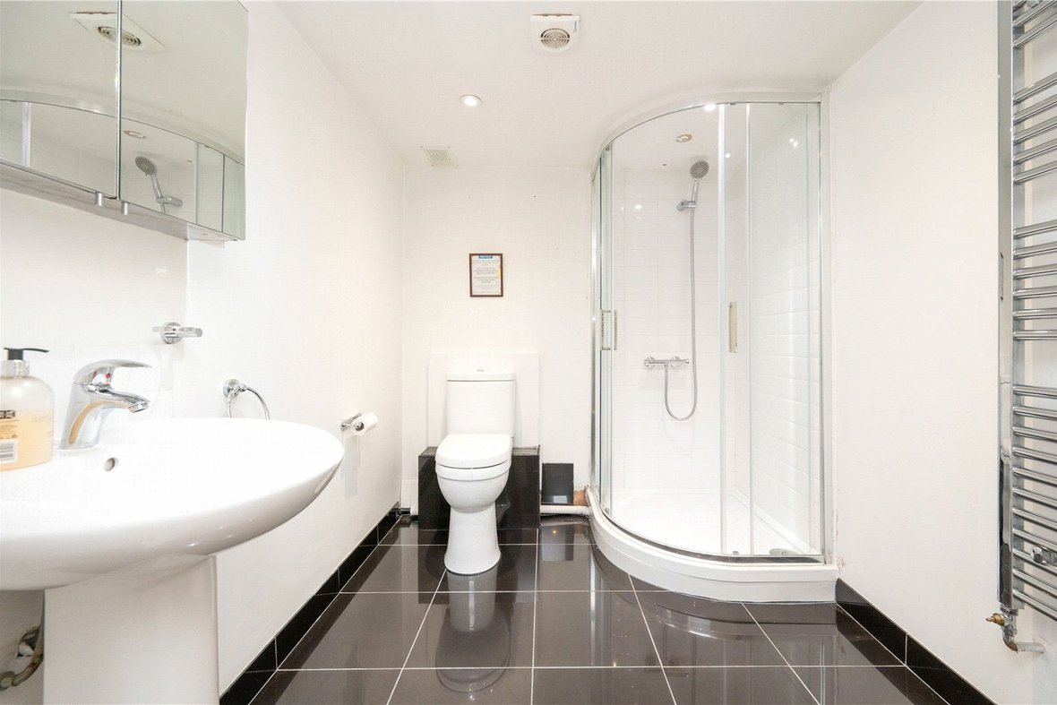 2 Bedroom House To LetHouse To Let in Oswald  Road, St. Albans, Hertfordshire - View 13 - Collinson Hall