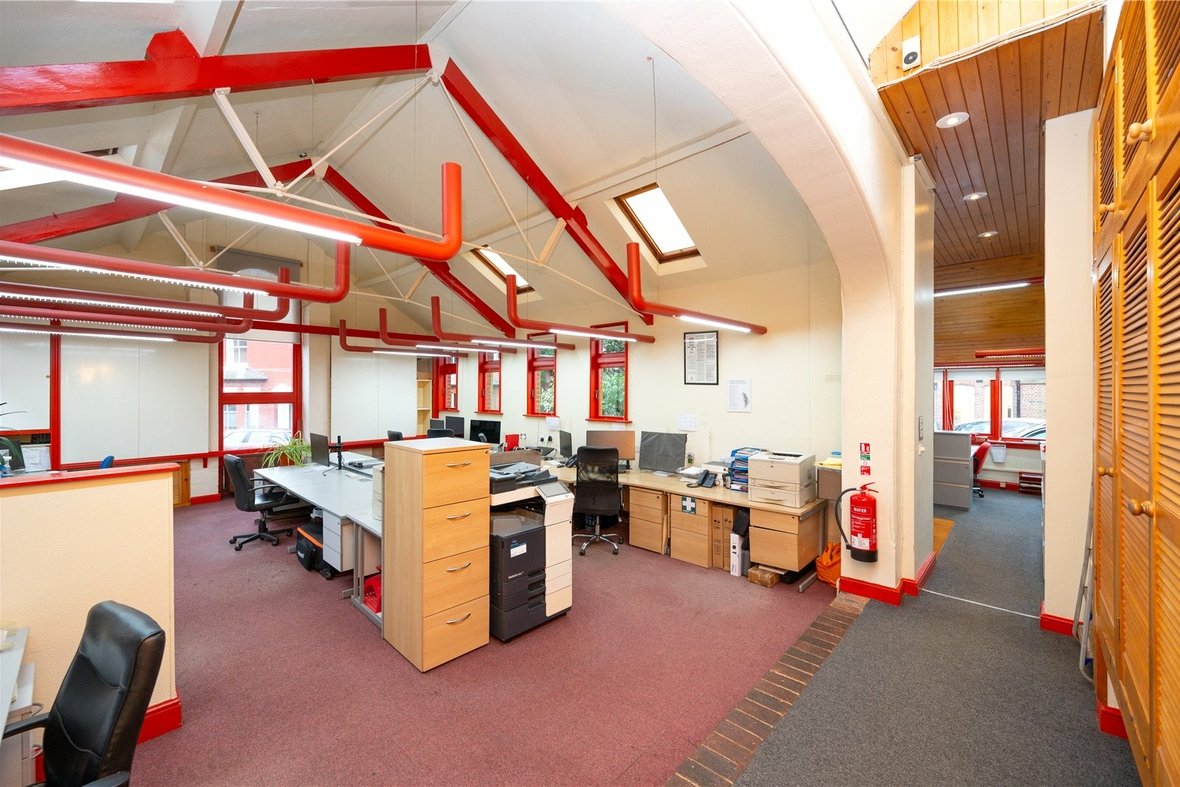 House For Sale in Clifton Street, St. Albans, Hertfordshire - View 4 - Collinson Hall