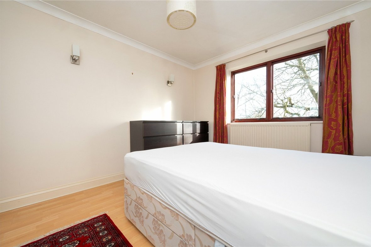 2 Bedroom Apartment New InstructionApartment New Instruction in Lichfield Place, Lemsford Road, St. Albans - View 8 - Collinson Hall