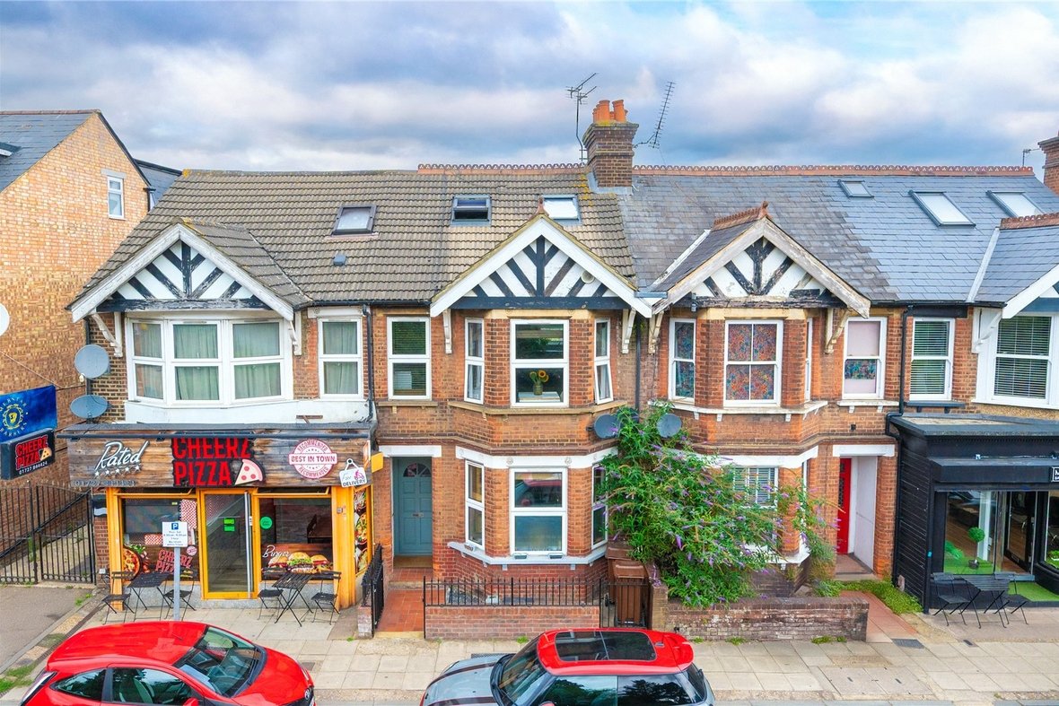 1 Bedroom Apartment New InstructionApartment New Instruction in Hatfield Road, St. Albans, Hertfordshire - View 3 - Collinson Hall