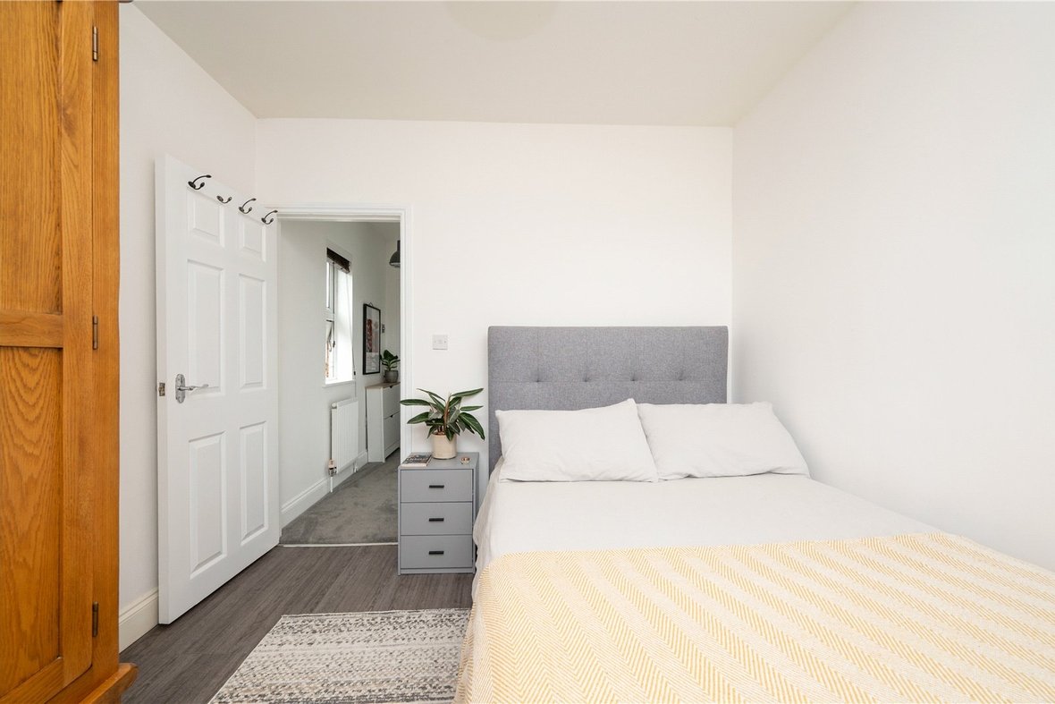 1 Bedroom Apartment New InstructionApartment New Instruction in Hatfield Road, St. Albans, Hertfordshire - View 5 - Collinson Hall