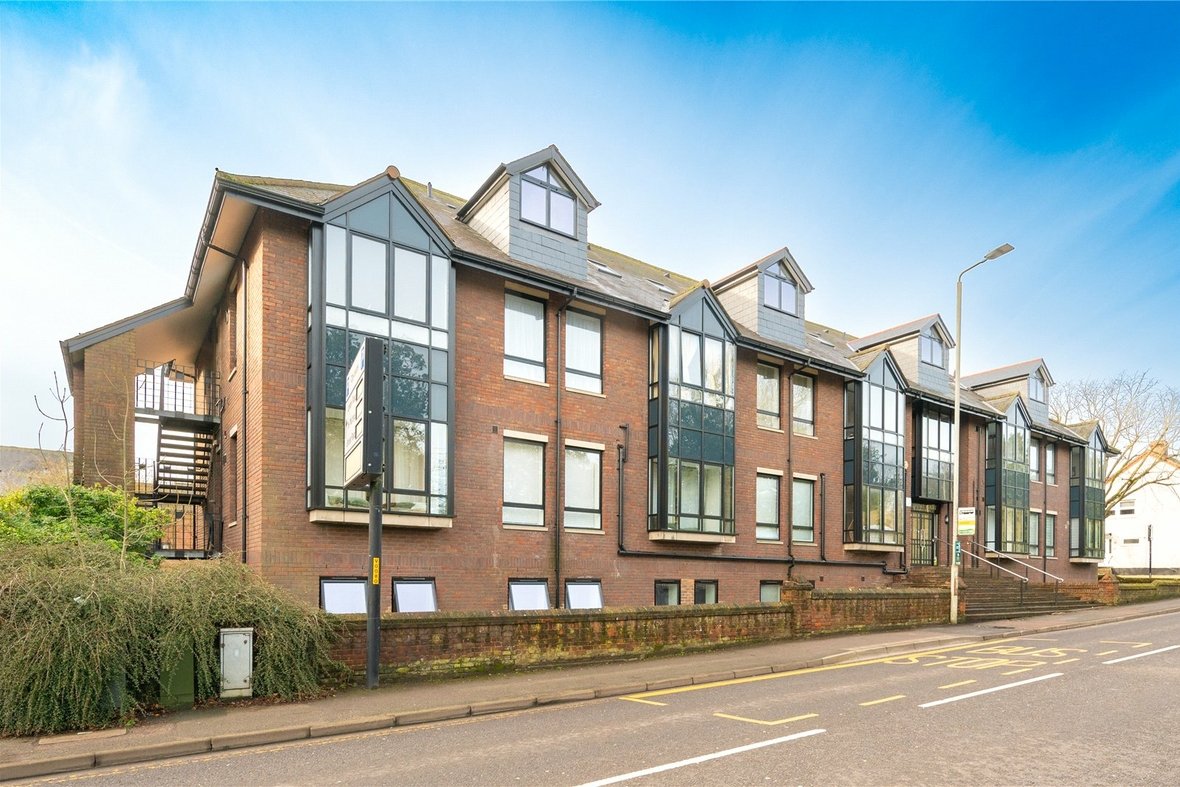 1 Bedroom Apartment New InstructionApartment New Instruction in Hatfield Road, St. Albans, Hertfordshire - View 1 - Collinson Hall