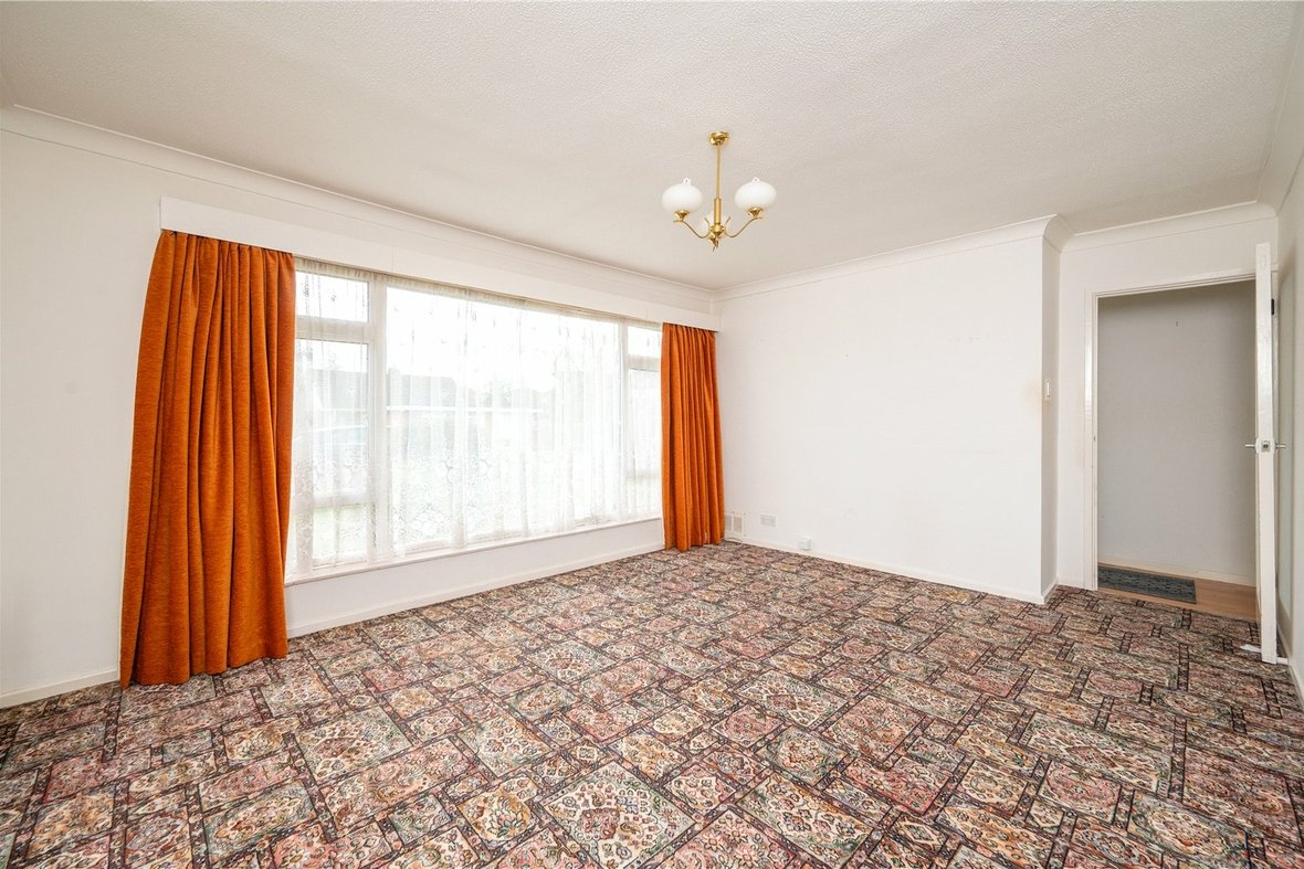 2 Bedroom Bungalow New InstructionBungalow New Instruction in Swans Close, St. Albans, Hertfordshire - View 4 - Collinson Hall