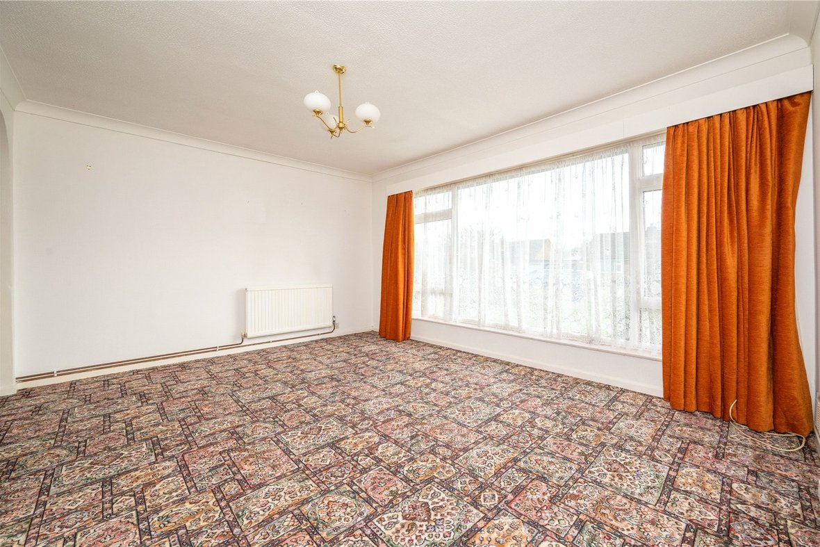 2 Bedroom Bungalow New InstructionBungalow New Instruction in Swans Close, St. Albans, Hertfordshire - View 12 - Collinson Hall