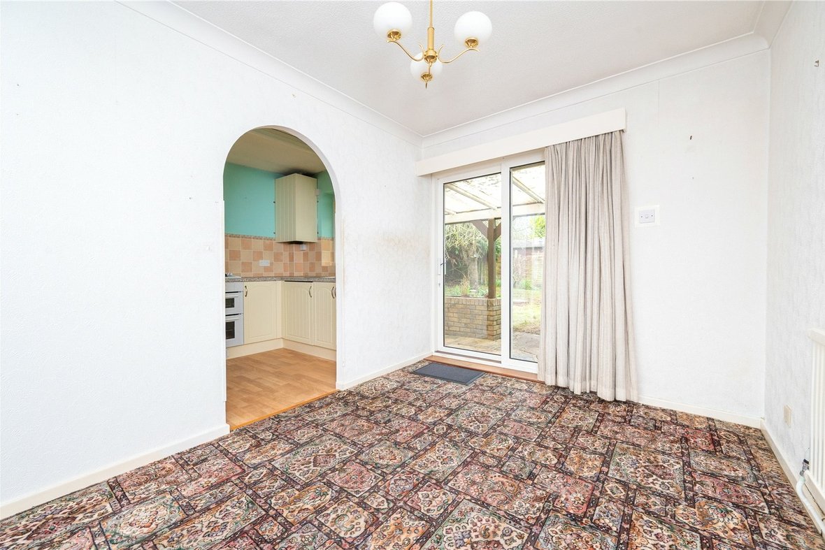 2 Bedroom Bungalow New InstructionBungalow New Instruction in Swans Close, St. Albans, Hertfordshire - View 10 - Collinson Hall