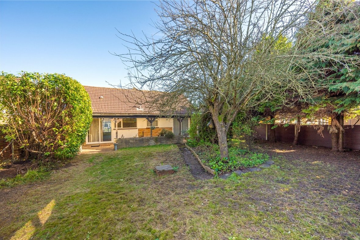 2 Bedroom Bungalow Sold Subject to ContractBungalow Sold Subject to Contract in Swans Close, St. Albans, Hertfordshire - View 6 - Collinson Hall