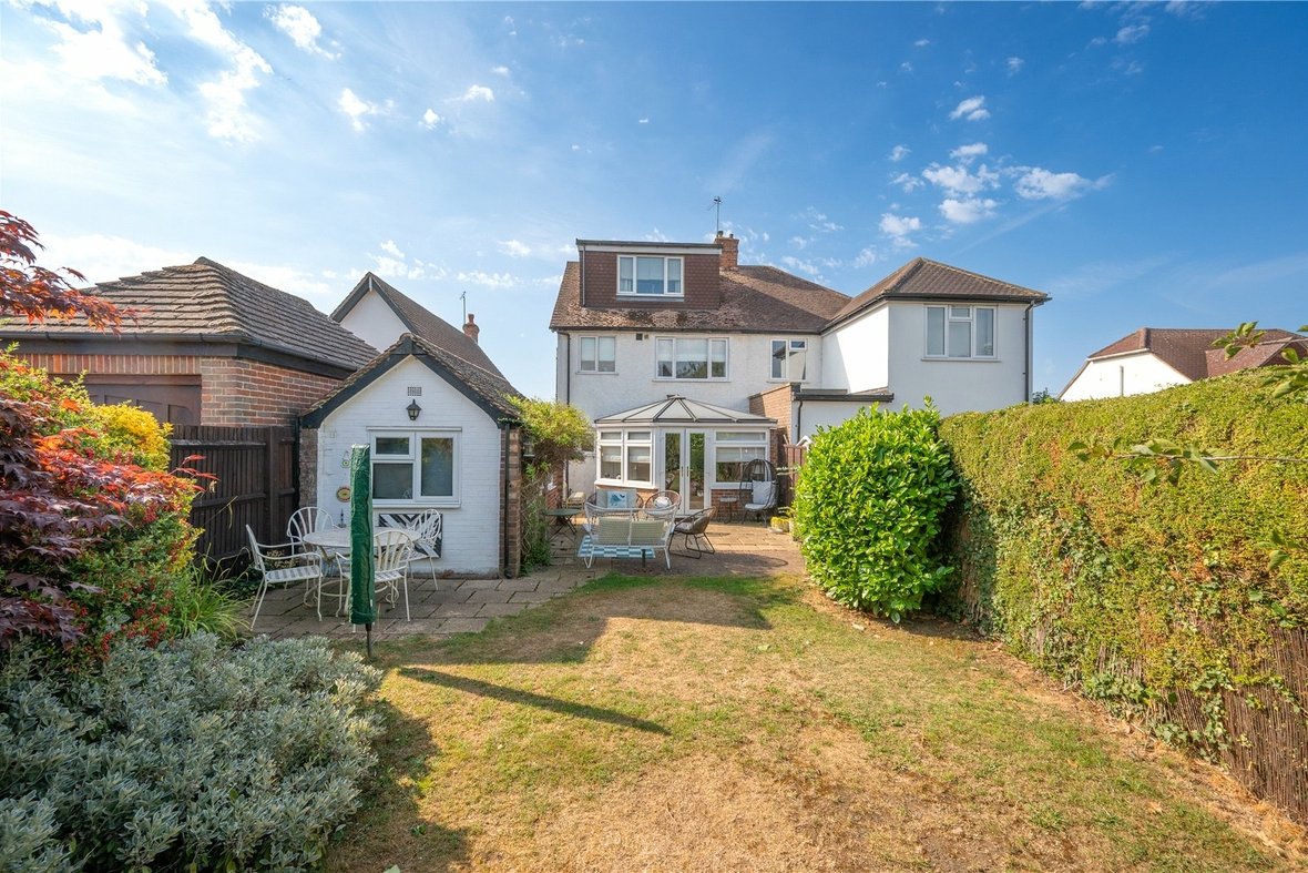 4 Bedroom House For SaleHouse For Sale in Mount Pleasant Lane, Bricket Wood, St. Albans - View 9 - Collinson Hall