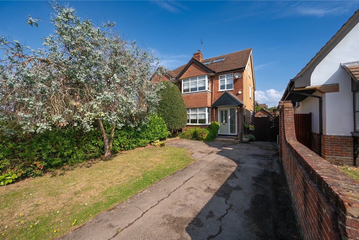 4 Bedroom House For SaleHouse For Sale in Mount Pleasant Lane, Bricket Wood, St. Albans - View 20 - Collinson Hall