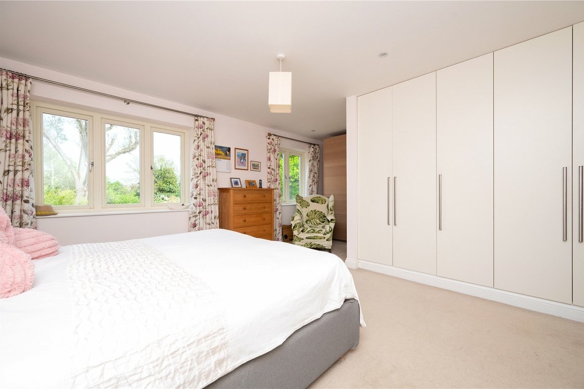 5 Bedroom House Sold Subject to ContractHouse Sold Subject to Contract in Beaumont Avenue, St. Albans, Hertfordshire - View 8 - Collinson Hall