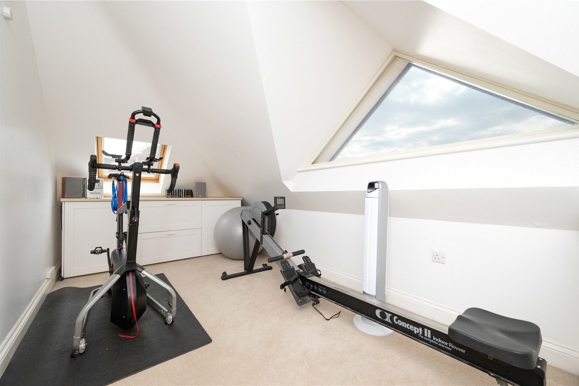 5 Bedroom House Sold Subject to ContractHouse Sold Subject to Contract in Beaumont Avenue, St. Albans, Hertfordshire - View 20 - Collinson Hall