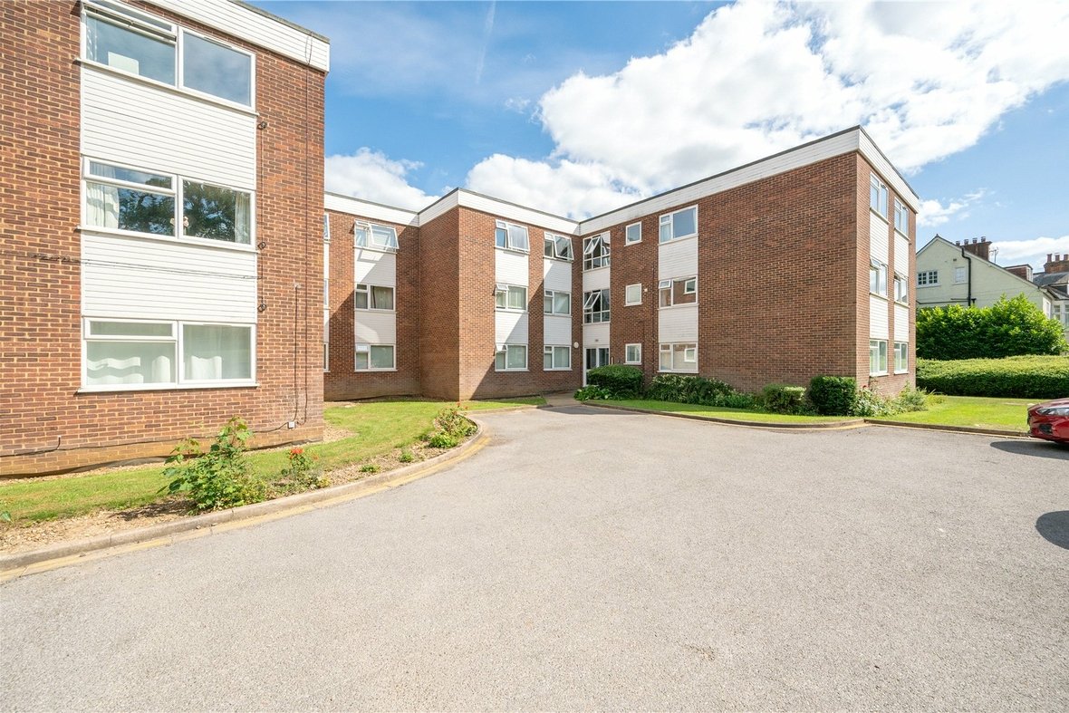 2 Bedroom Apartment New InstructionApartment New Instruction in Lemsford Road, St. Albans, Hertfordshire - View 11 - Collinson Hall
