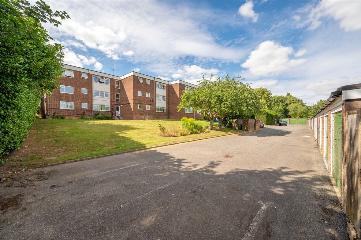 2 Bedroom Apartment New InstructionApartment New Instruction in Lemsford Road, St. Albans, Hertfordshire - View 13 - Collinson Hall