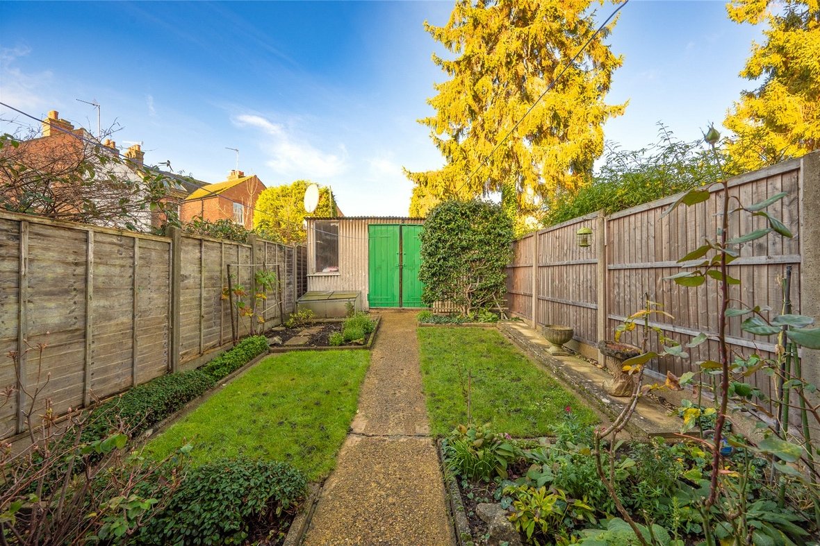 3 Bedroom House Sold Subject to ContractHouse Sold Subject to Contract in Ladysmith Road, St. Albans, Hertfordshire - View 14 - Collinson Hall