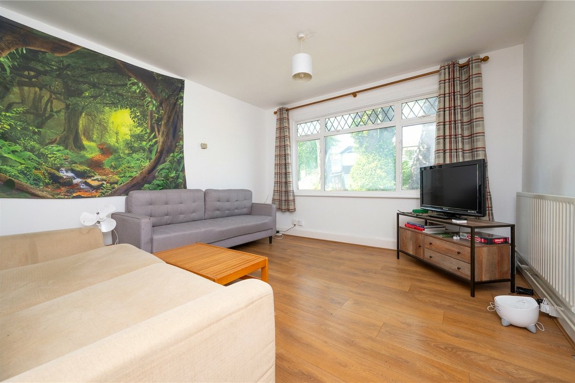 3 Bedroom House New InstructionHouse New Instruction in Cotlandswick, London Colney, St. Albans - View 11 - Collinson Hall