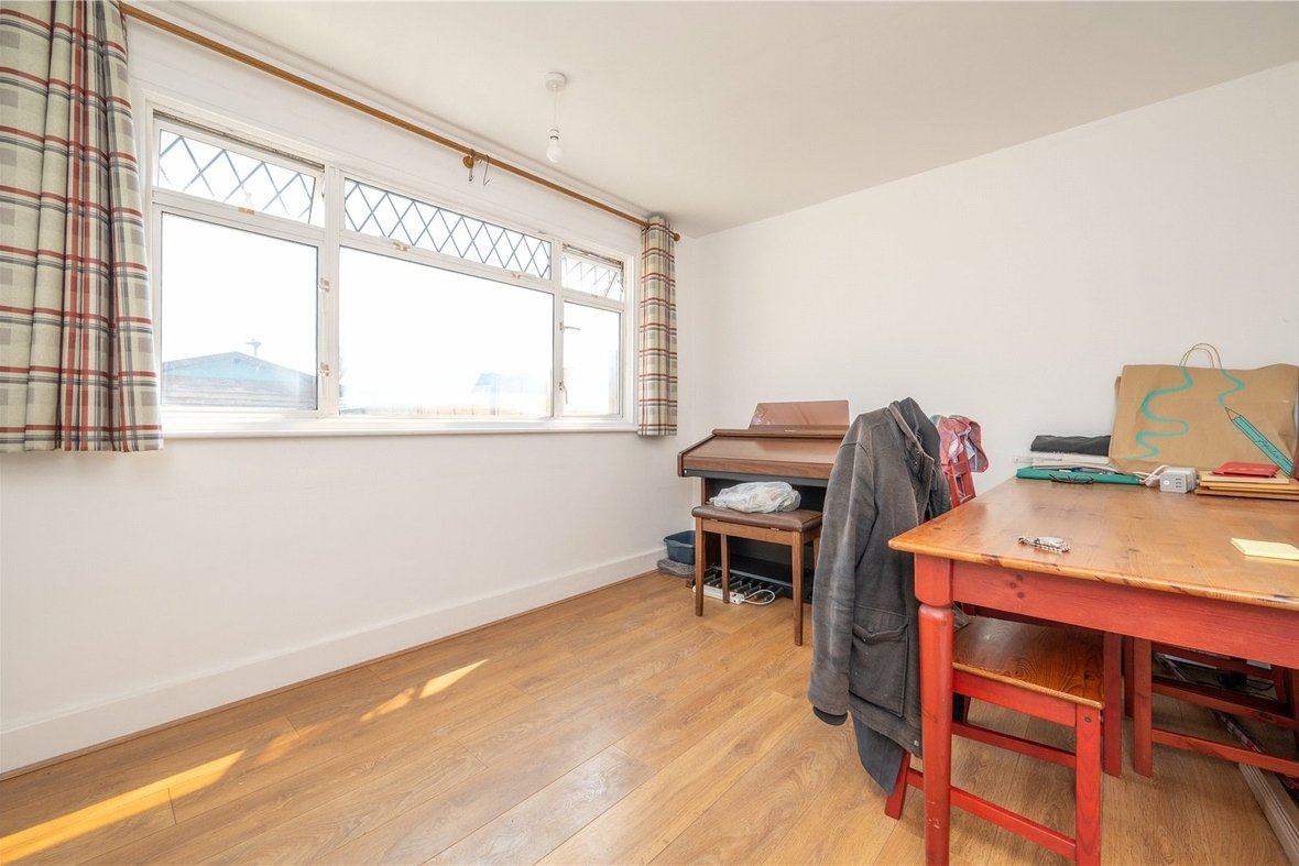 3 Bedroom House New InstructionHouse New Instruction in Cotlandswick, London Colney, St. Albans - View 5 - Collinson Hall