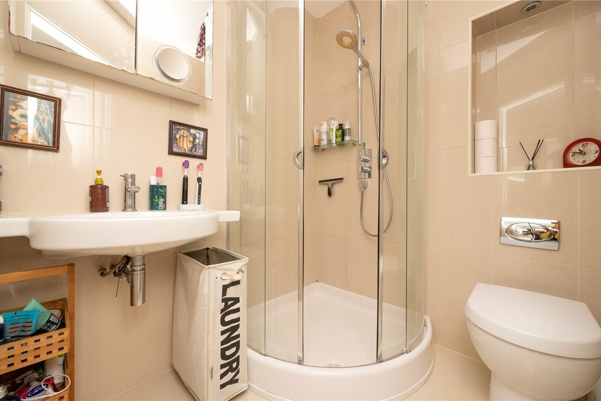 3 Bedroom House New InstructionHouse New Instruction in Lynch Court, Princess Diana Drive, St. Albans - View 9 - Collinson Hall