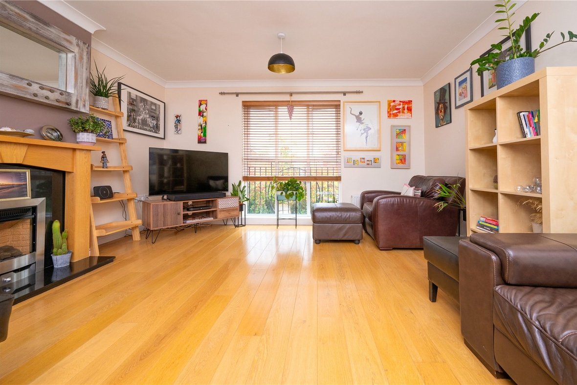 3 Bedroom House New InstructionHouse New Instruction in Lynch Court, Princess Diana Drive, St. Albans - View 14 - Collinson Hall