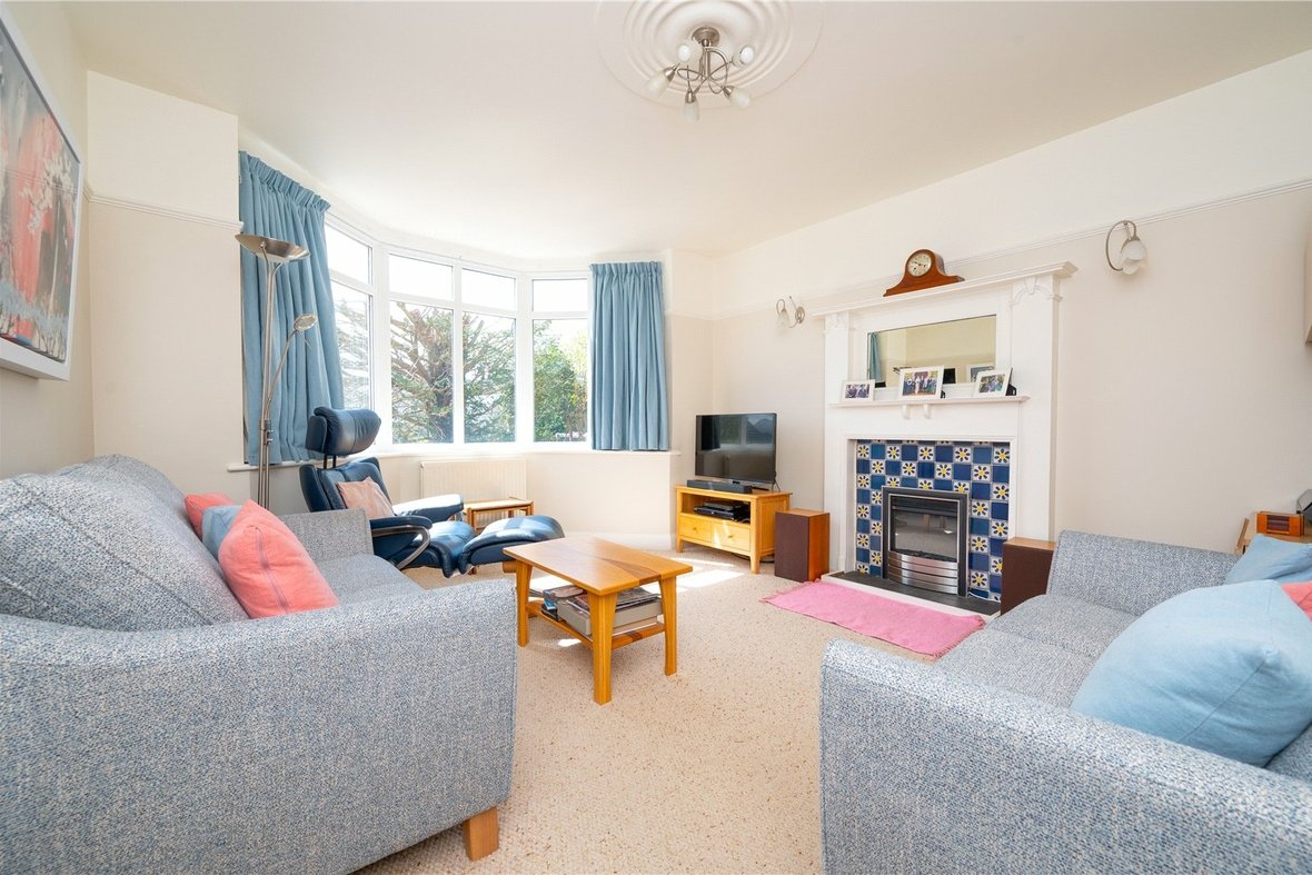 4 Bedroom House For SaleHouse For Sale in Green Lane, St. Albans, Hertfordshire - View 2 - Collinson Hall