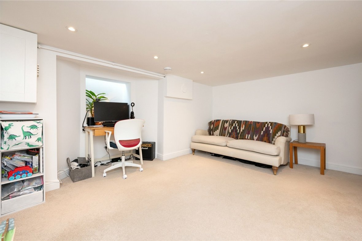2 Bedroom House New InstructionHouse New Instruction in Inkerman Road, St. Albans, Hertfordshire - View 13 - Collinson Hall