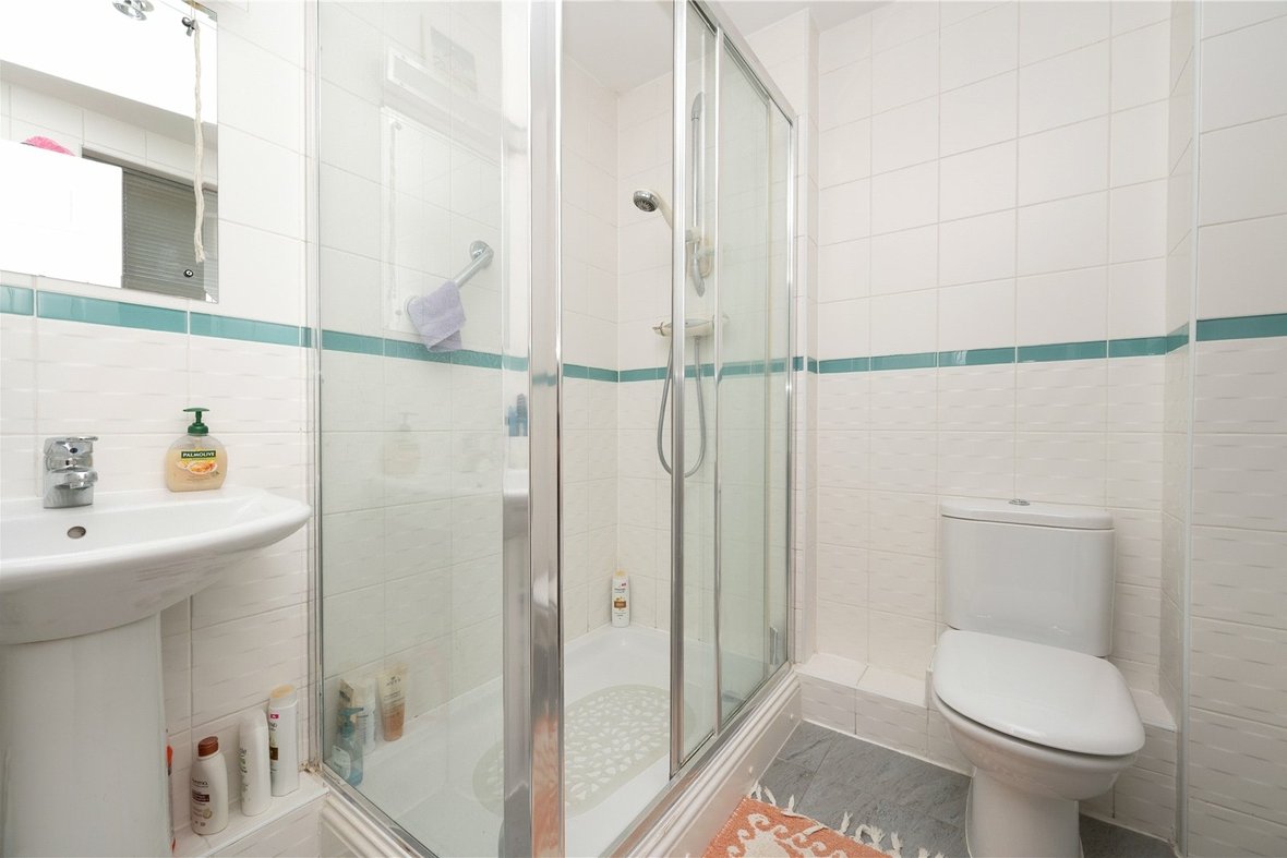 2 Bedroom Apartment New InstructionApartment New Instruction in Holywell Hill, St. Albans, Hertfordshire - View 7 - Collinson Hall