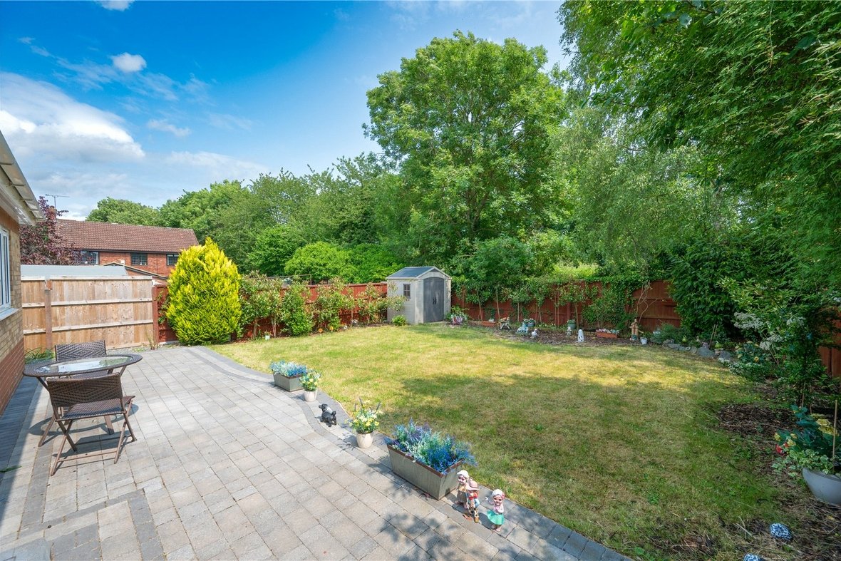 3 Bedroom Bungalow New InstructionBungalow New Instruction in Heracles Close, Park Street, St. Albans - View 18 - Collinson Hall