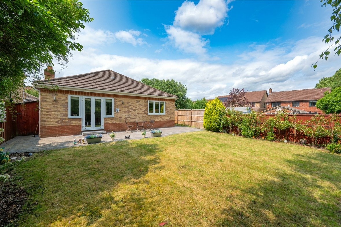 3 Bedroom Bungalow New InstructionBungalow New Instruction in Heracles Close, Park Street, St. Albans - View 10 - Collinson Hall