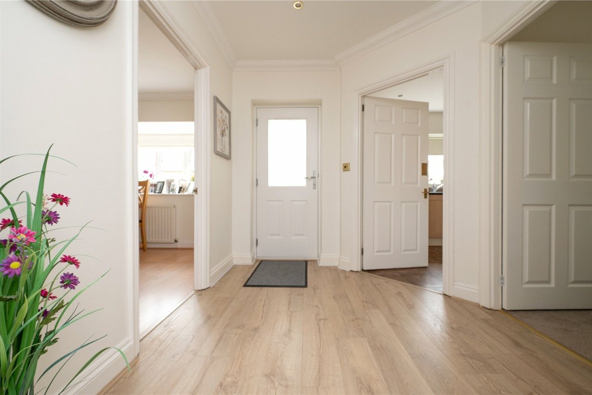 3 Bedroom Bungalow New InstructionBungalow New Instruction in Heracles Close, Park Street, St. Albans - View 3 - Collinson Hall