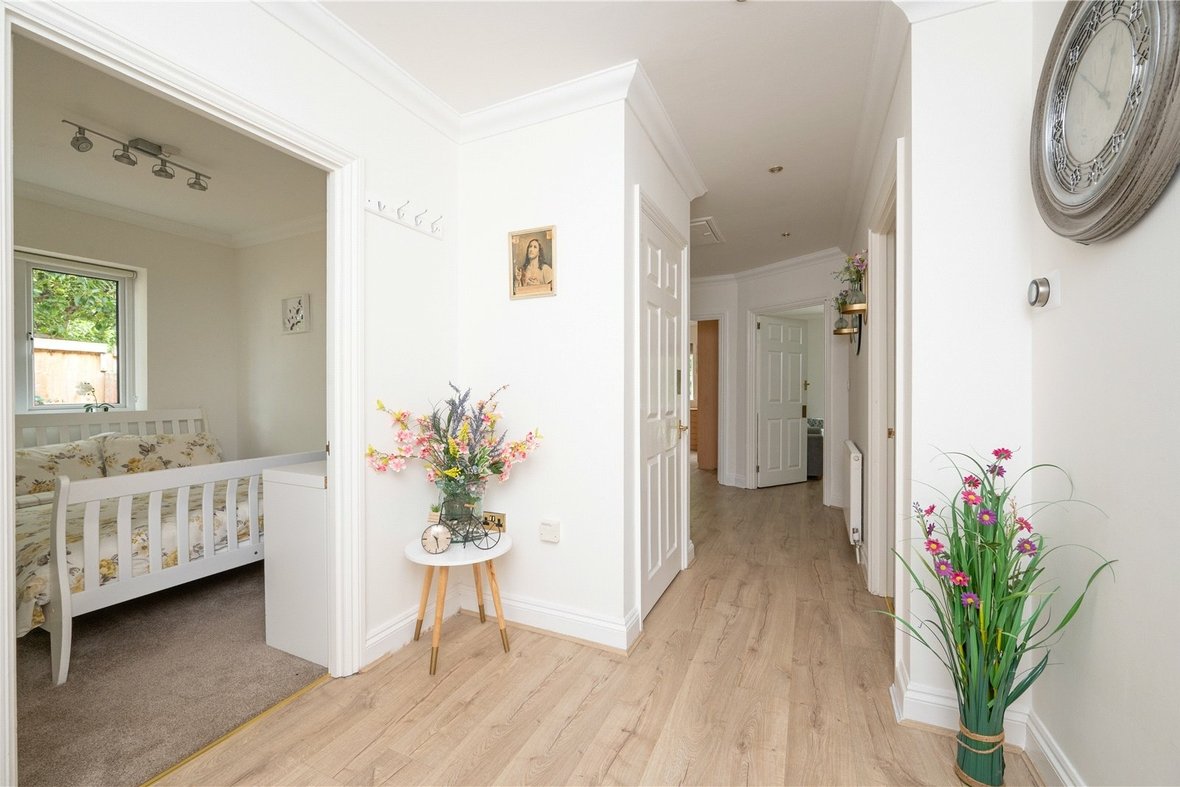 3 Bedroom Bungalow New InstructionBungalow New Instruction in Heracles Close, Park Street, St. Albans - View 17 - Collinson Hall