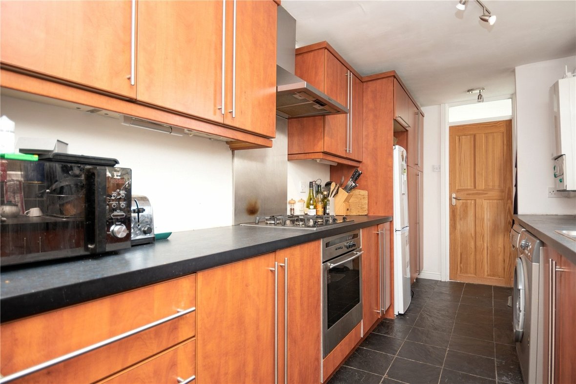 2 Bedroom House For Sale in Upper Heath Road, St. Albans - View 12 - Collinson Hall