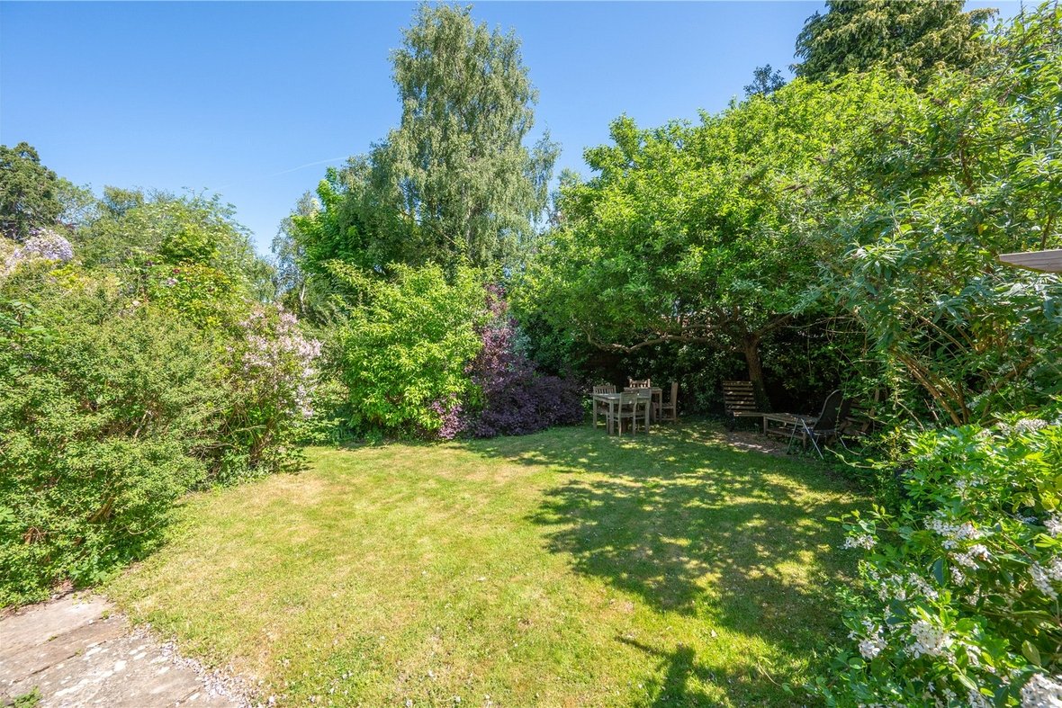 4 Bedroom House Sold Subject to ContractHouse Sold Subject to Contract in Cunningham Hill Road, St. Albans, Hertfordshire - View 17 - Collinson Hall