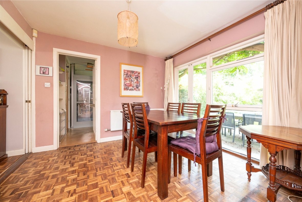 4 Bedroom House Sold Subject to ContractHouse Sold Subject to Contract in Cunningham Hill Road, St. Albans, Hertfordshire - View 4 - Collinson Hall