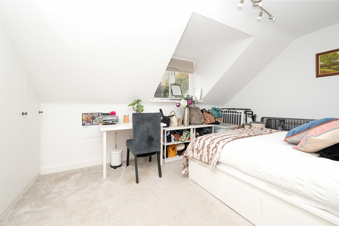 2 Bedroom  New Instruction New Instruction in Alma Road, St. Albans, Hertfordshire - View 12 - Collinson Hall