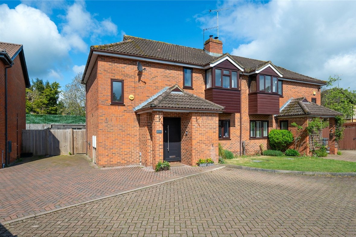 4 Bedroom House New InstructionHouse New Instruction in Ryall Close, Bricket Wood, St. Albans - View 18 - Collinson Hall
