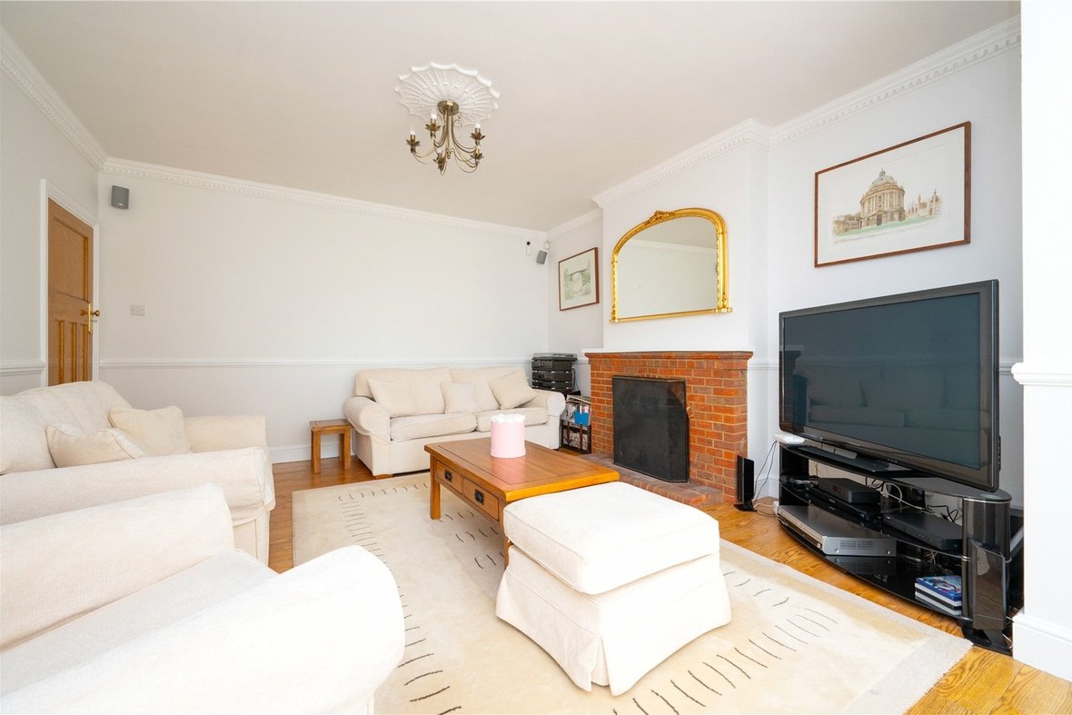 4 Bedroom House New InstructionHouse New Instruction in Watford Road, St. Albans, Hertfordshire - View 19 - Collinson Hall
