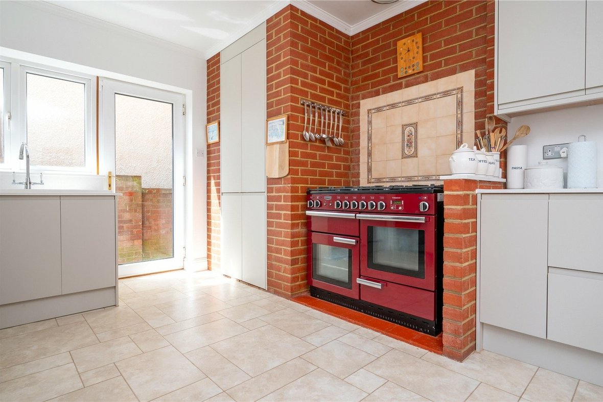 4 Bedroom House New InstructionHouse New Instruction in Watford Road, St. Albans, Hertfordshire - View 18 - Collinson Hall