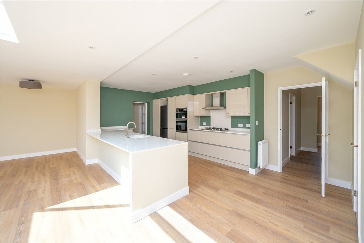 4 Bedroom House LetHouse Let in Telford Road, London Colney, St. Albans - View 5 - Collinson Hall